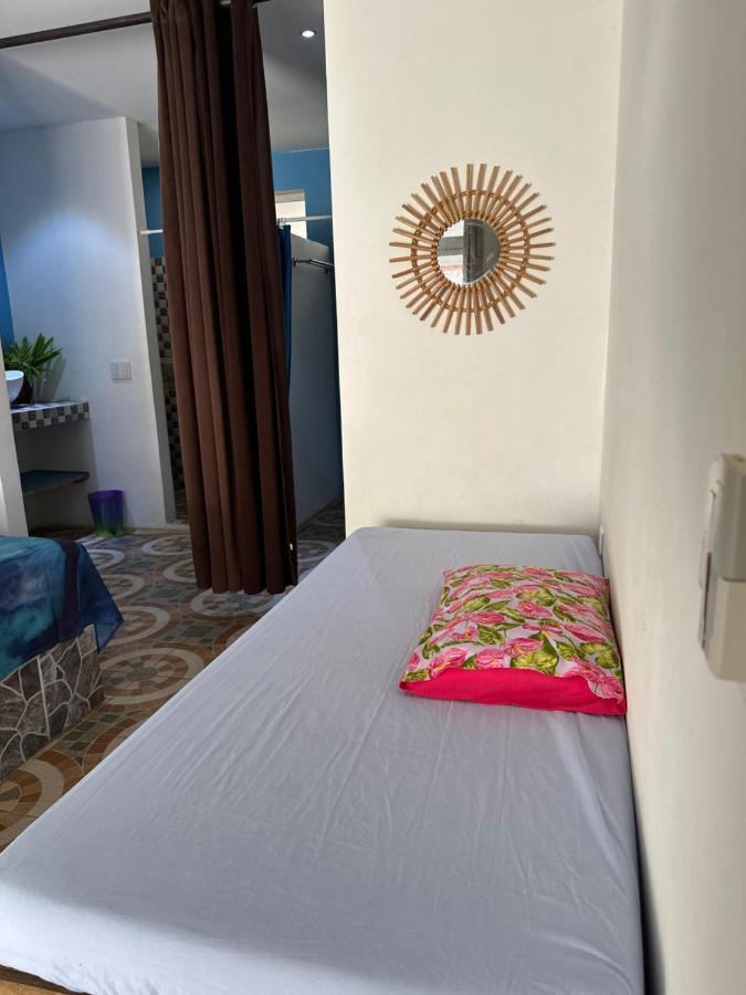 Vaiotaha Lodge بورا بورا المظهر الخارجي الصورة