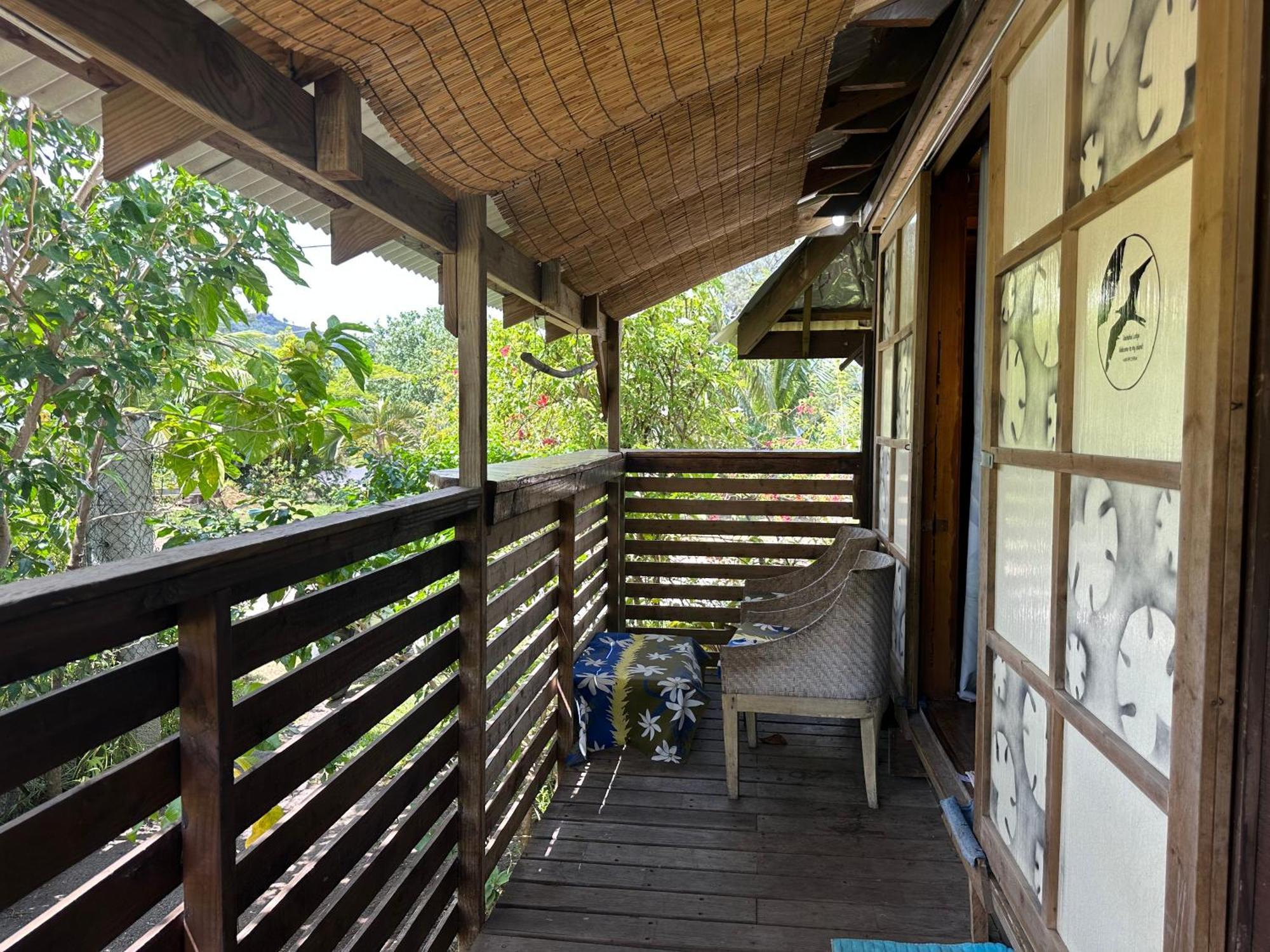 Vaiotaha Lodge بورا بورا المظهر الخارجي الصورة
