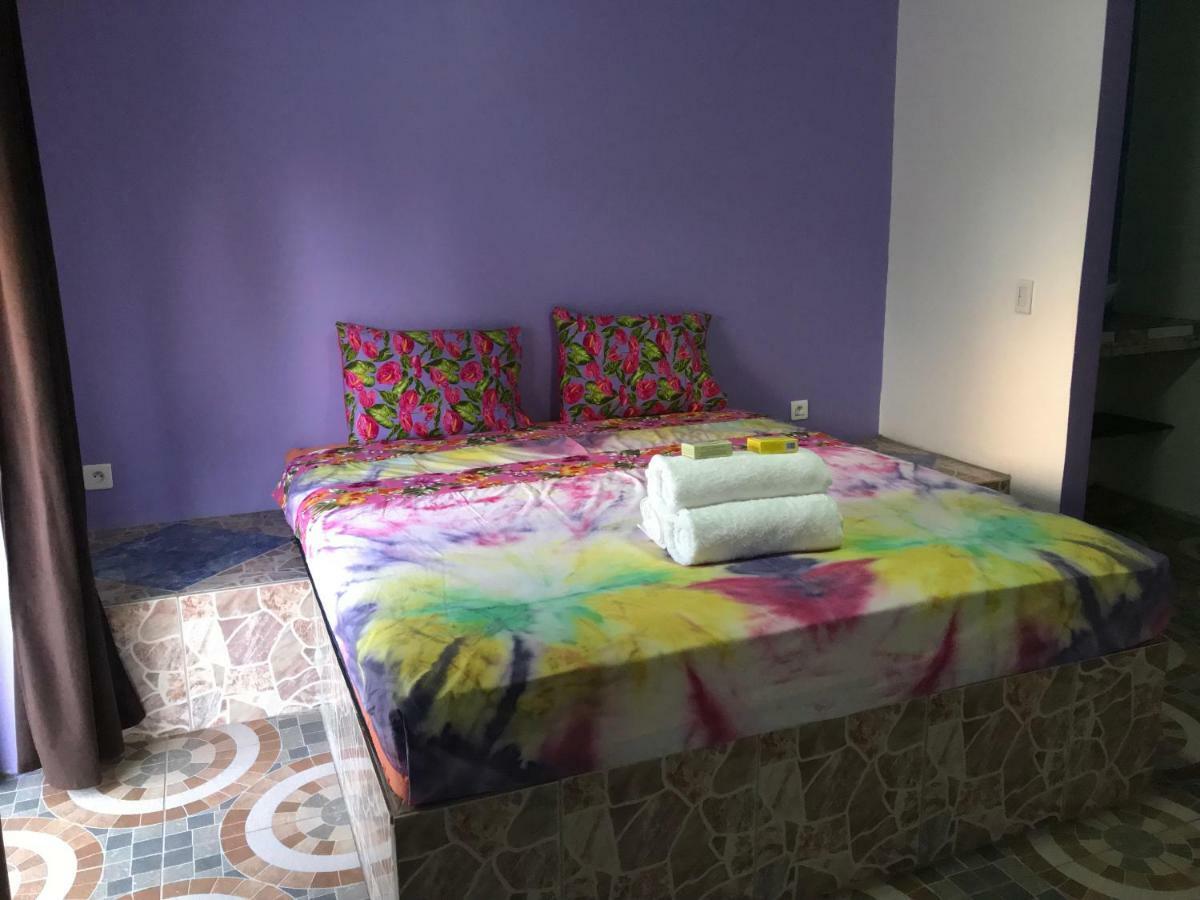 Vaiotaha Lodge بورا بورا المظهر الخارجي الصورة
